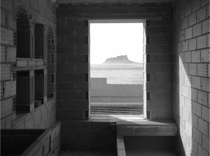 Proceso obra con vistas al mar